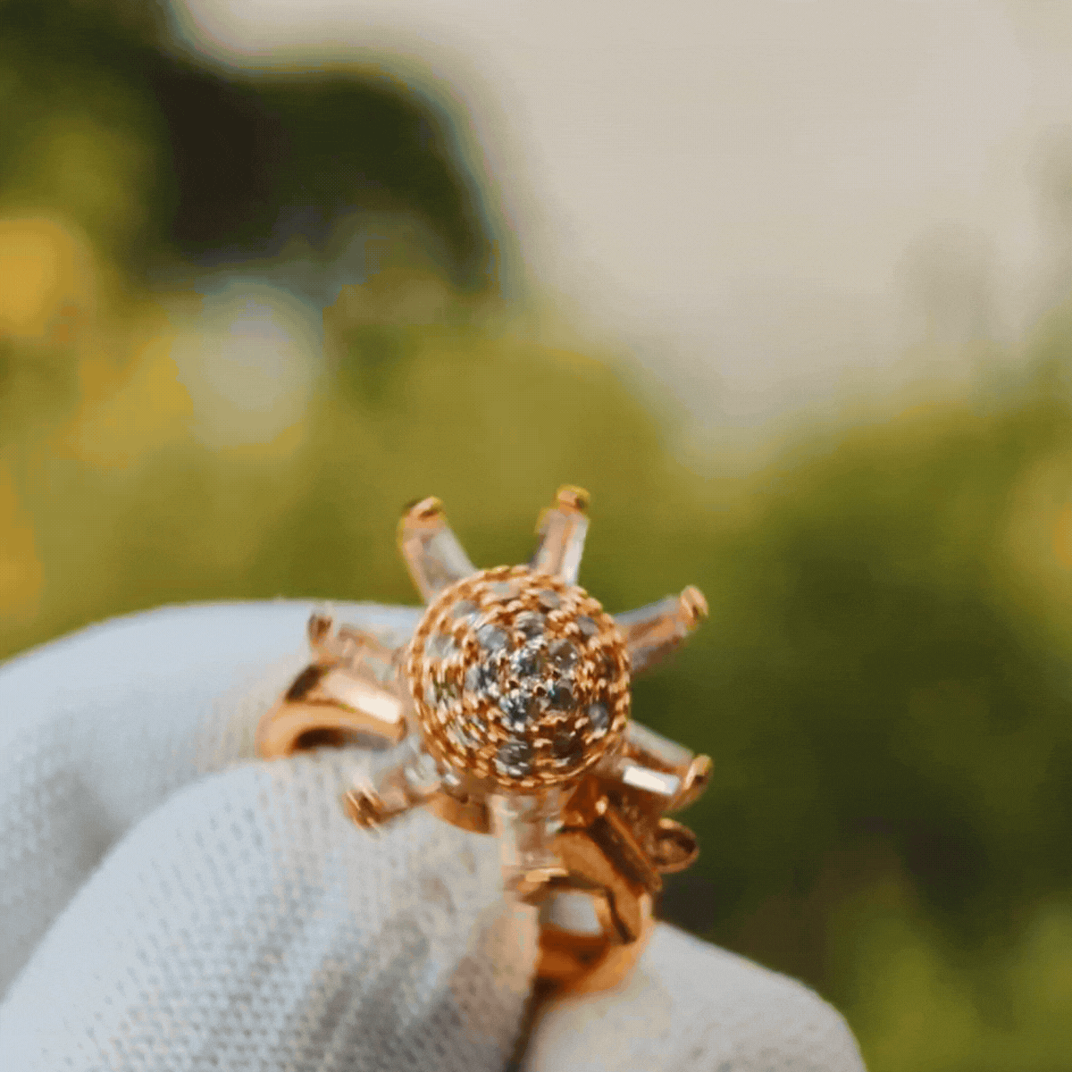Luxury Starburst Crystal Cocktail Ring
