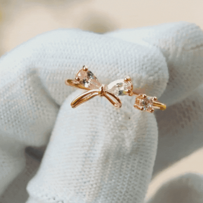 Classic Bow Rose Gold Stud Ring Main Image